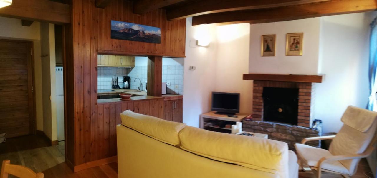 Coqueto Apartamento Duplex En Roda de Isábena Екстериор снимка
