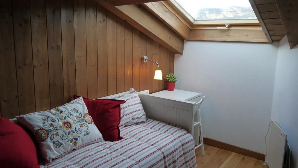 Coqueto Apartamento Duplex En Roda de Isábena Екстериор снимка